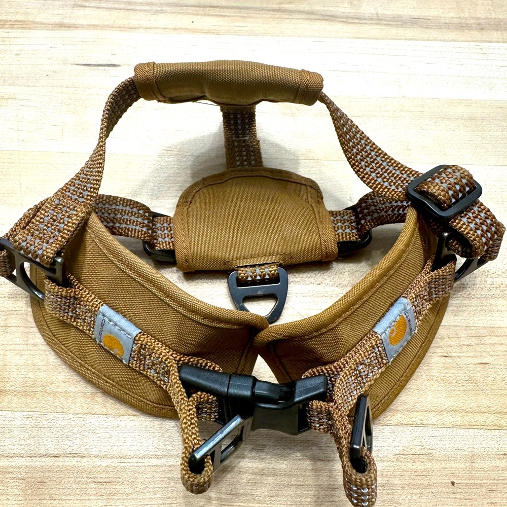Carhartt dog harness
